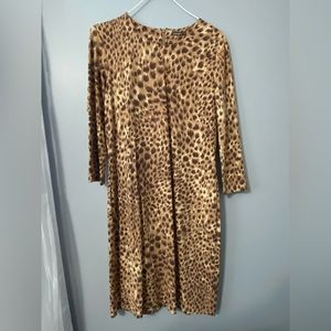 J. McLaughlin Size M